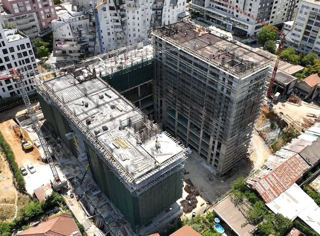 - ISH PARKU SHITET APARTAMENT