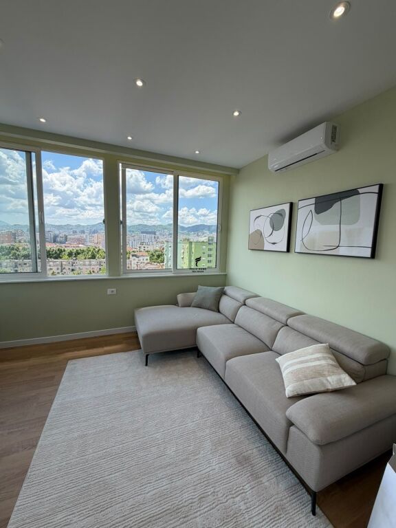 SHITET APARTAMENT 2+1 MYSLYM SHYRI 235.000 EURO FH-77344