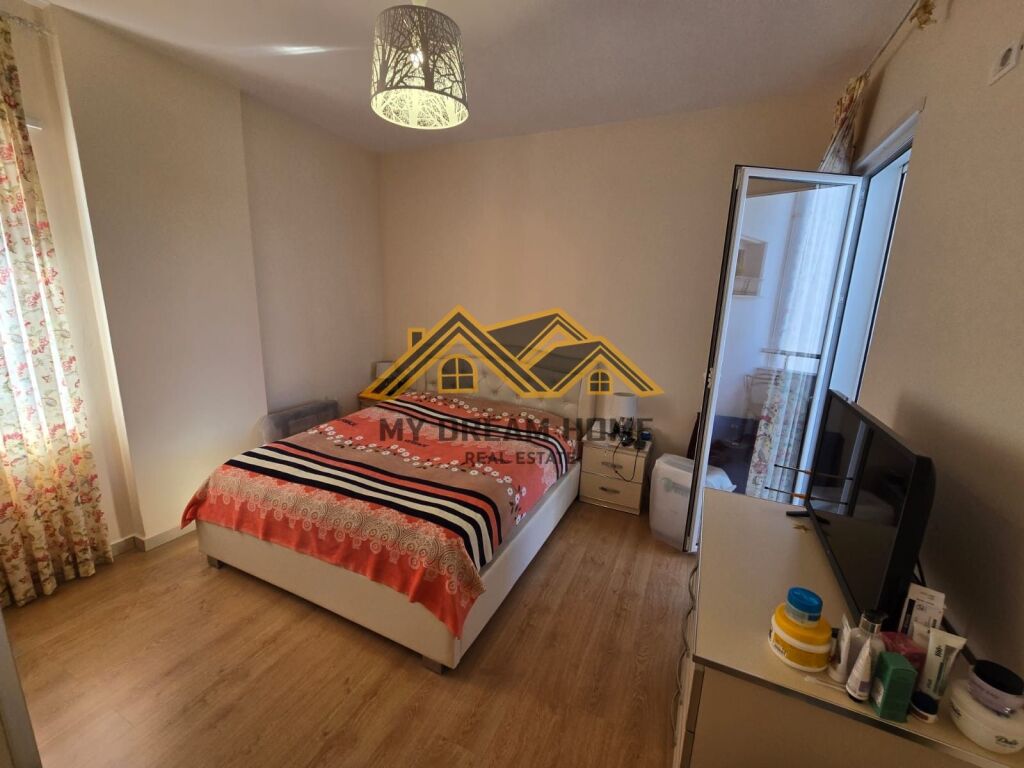 Apartament për Shitje tek Shkembi i Kavajes, Durrës