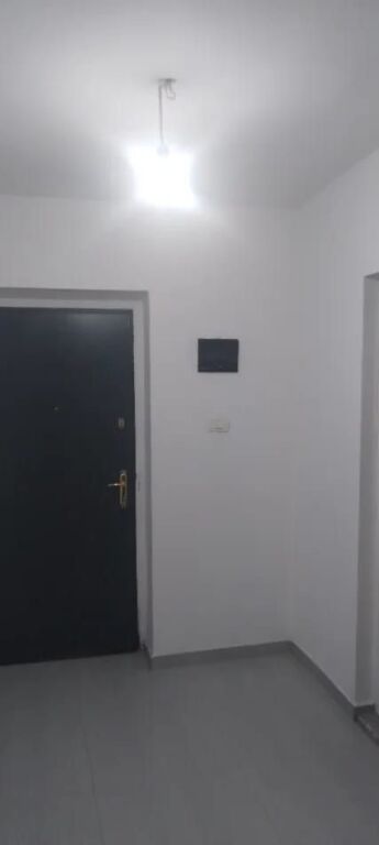 Jepet me qera apartament 1+1 📍 Rruga Njazi Meka, pranë Universitetit të Mjekësisë