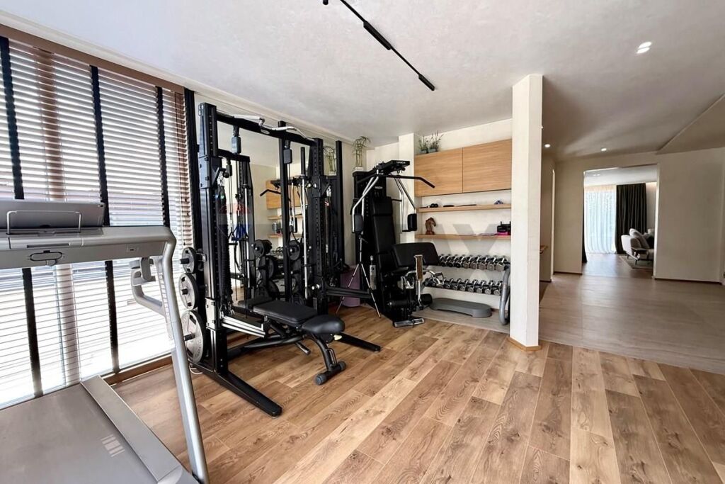 Penthouse luksoz ne zemer te Bllokut!