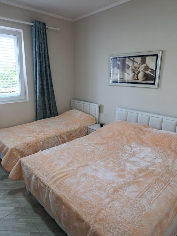 Qera | Apartament 1 + 1 | Spitali Amerikan 2 | 550 €/muaj