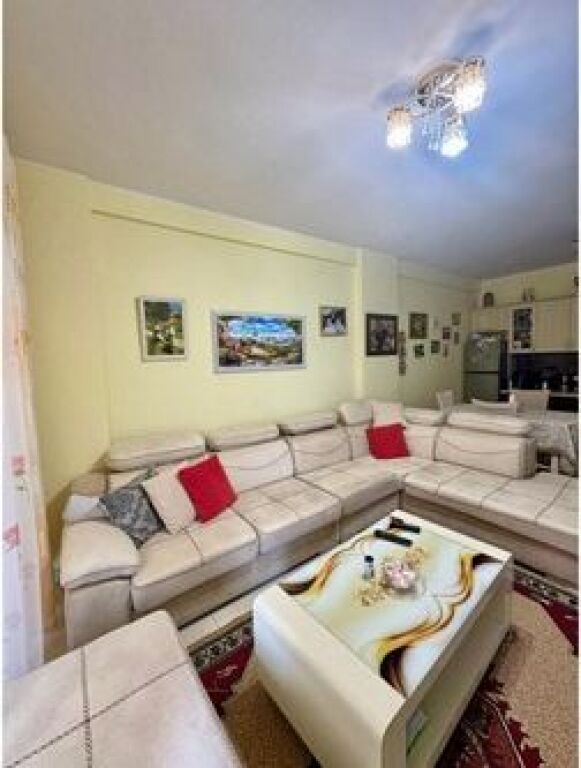 APARTMENT 2+1 FOR RENT IN ASTIR