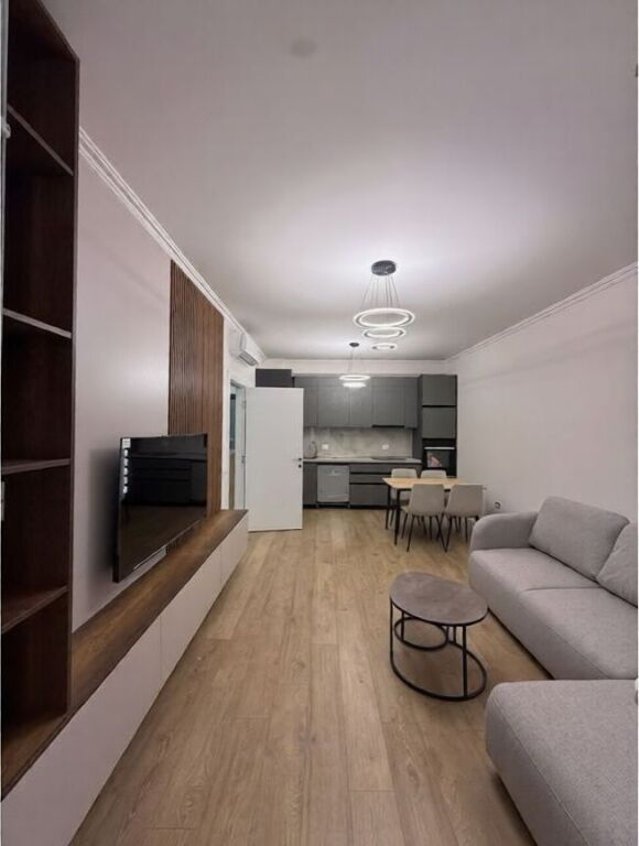 Jepet me qira apartament 1+1