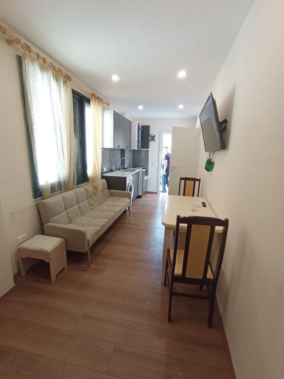 For rent, Apartment 1+1, Near Fafa – Golem.