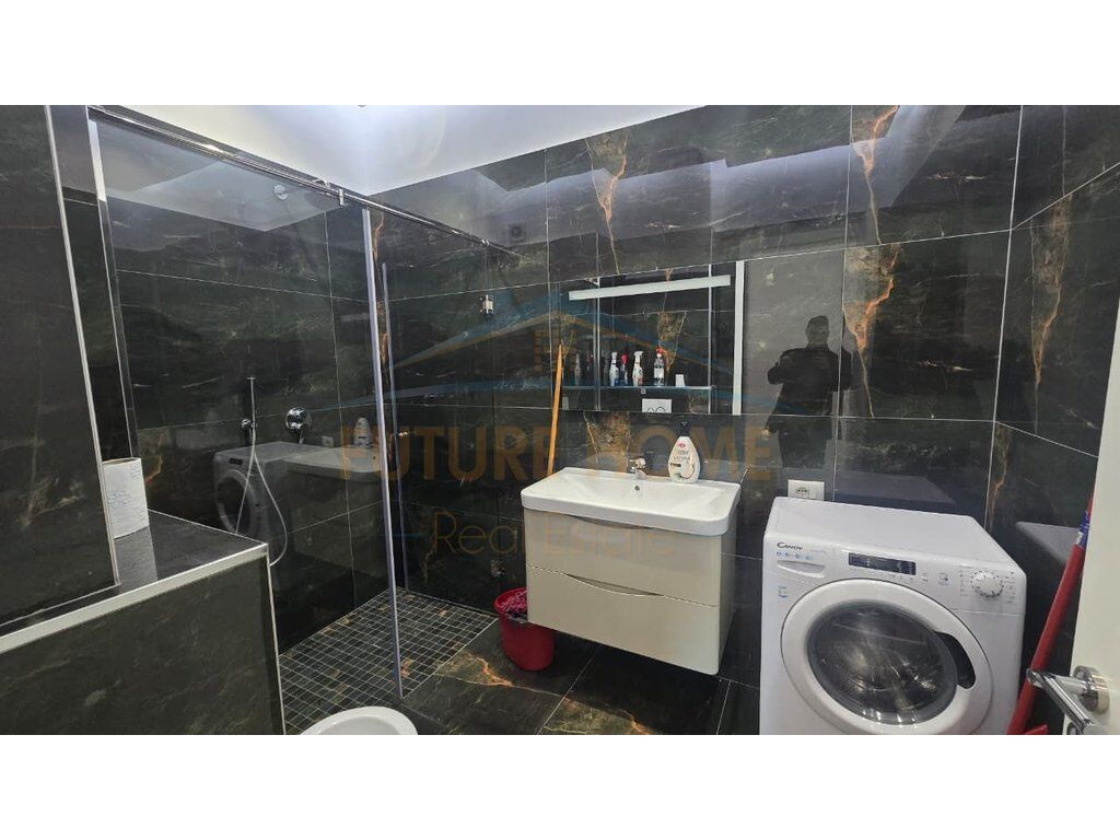 Qera,Apartament 2+1, Rruga Thesarit,Fresku,Tirana.