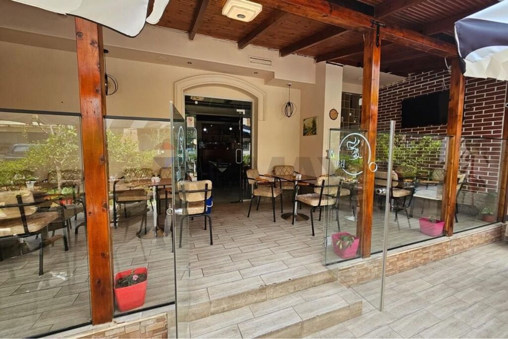 Bar/Kafe - Për Shitje - Zogu I Zi, Tiranë(ID: 530571009-99)