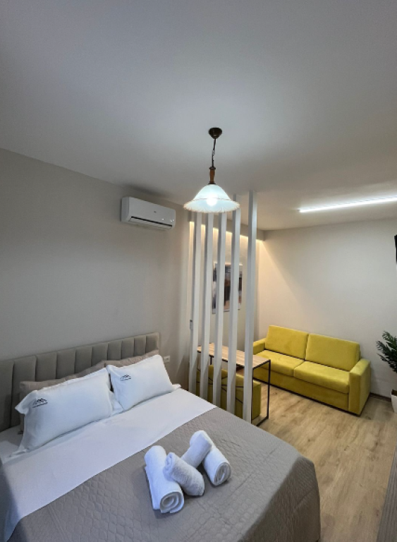 GARSONIERE MODERNE NË SHITJE – ZEMRA E BLLOKUT, TIRANË