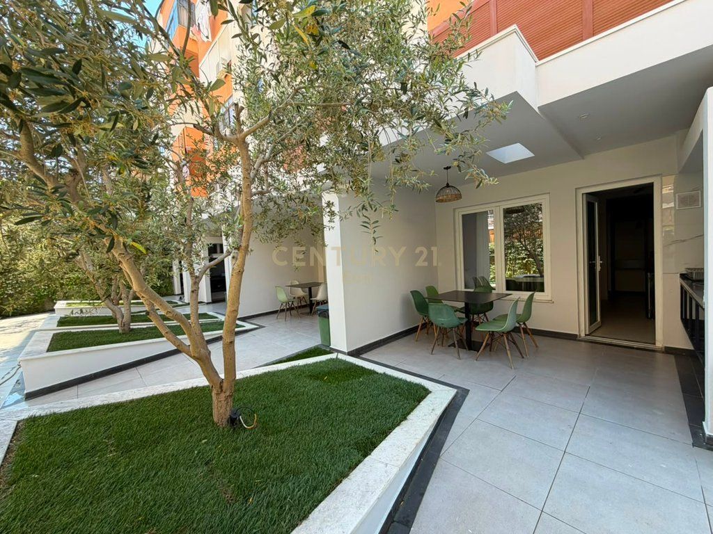 EXCLUSIVE!! APART-HOTEL FOR SALE IN GOLEM, 50 METERS FROM THE SEA!!!!