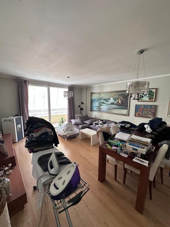 SHITET APARTAMENT 2+1+2 PRANE SHKOLLES MIGJENI, DURRES