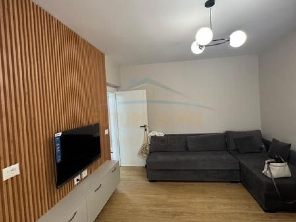 Affitto,Appartamento 1+1,Piazza Willson,Tirana