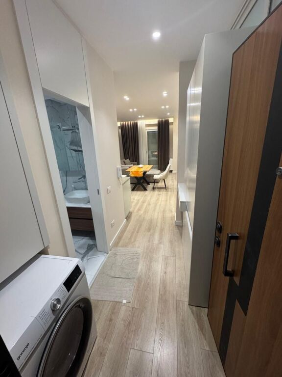🏡 APPARTAMENTO 2+1 + POSTO AUTO IN VENDITA – LUNGOMARE, VLORË 🌊
