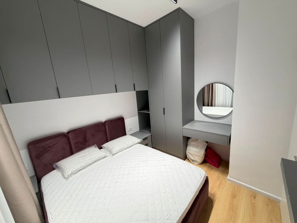 🏡Jepet me qera apartament 1+1  📍 Adresa: Ali Demi, Kompleksi Kadiu 💰 Çmimi: 40,000  lekë/muaj (i padiskutueshëm)