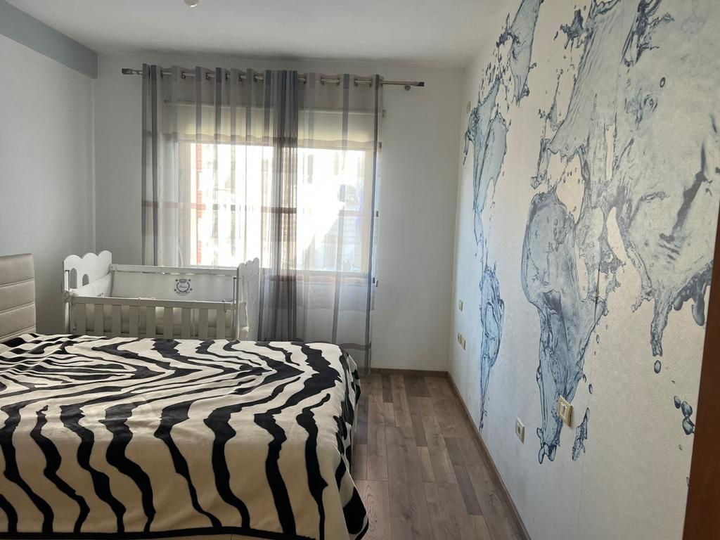 Apartament 1+1 / Kati 4, Arredim i ri dhe modern.