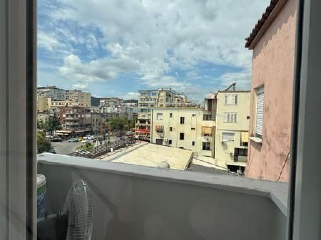 Affitto,Appartamento 1+1,Piazza Willson,Tirana