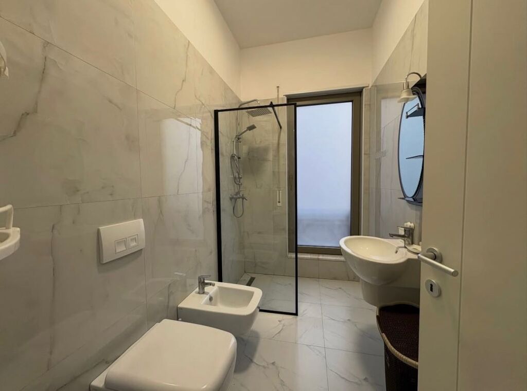 Apartament 2+1+2 me qira , Kompleksi Delijorgji