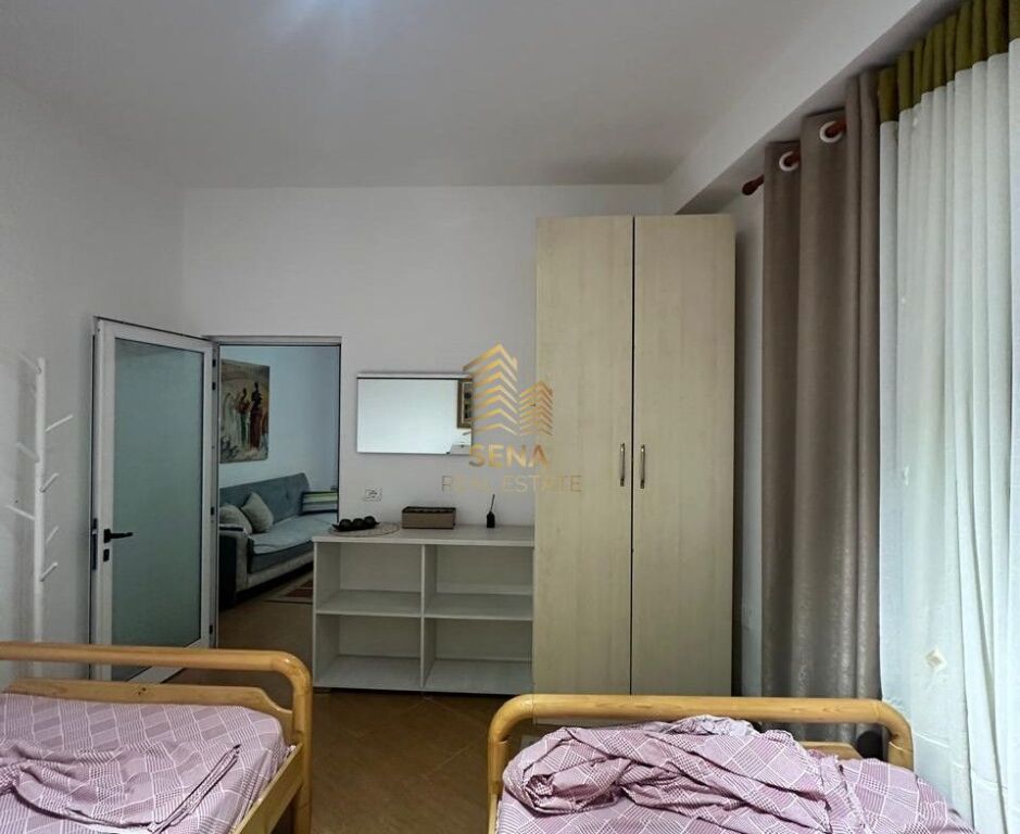 Affitto, Ingresso Privato 1+1, Comune di Parigi, 46.000 Leke