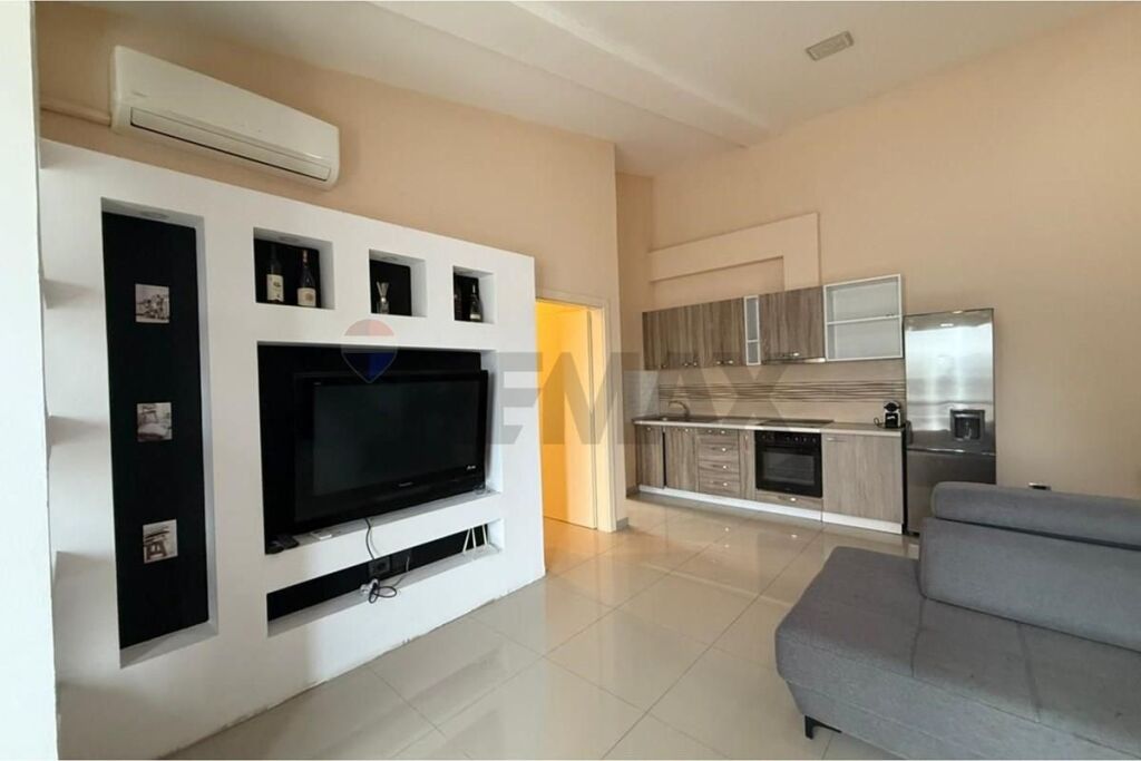 Apartment - For Rent - Elbasan Street, Tirana