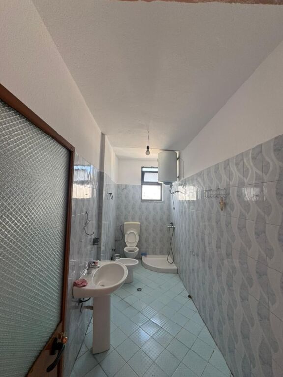 shitet apartament Zogu Zi