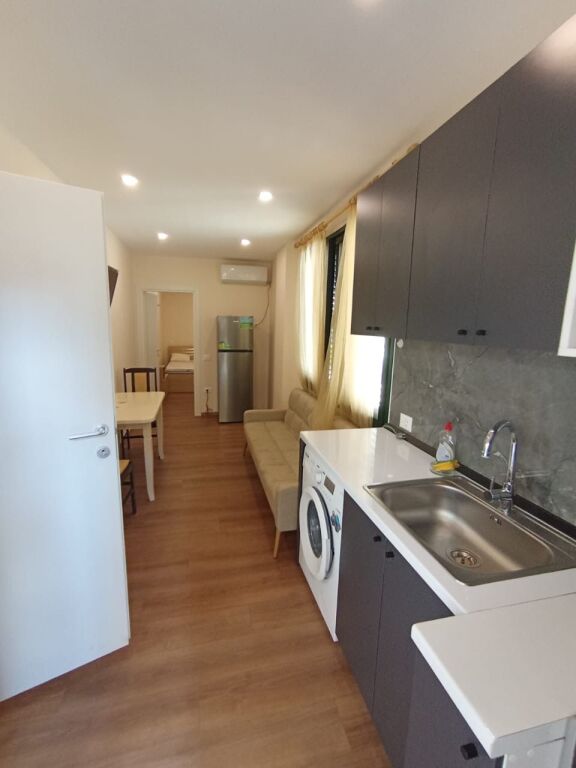 Apartment me qera