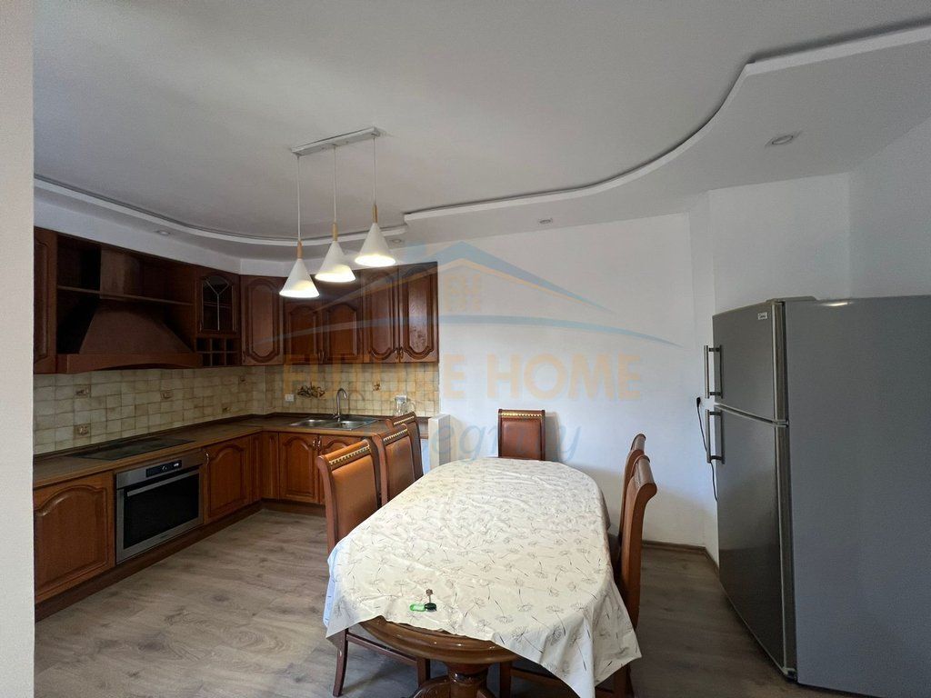 Qera, Apartament 2+1, Shkolla e Baletit, Tiranë.