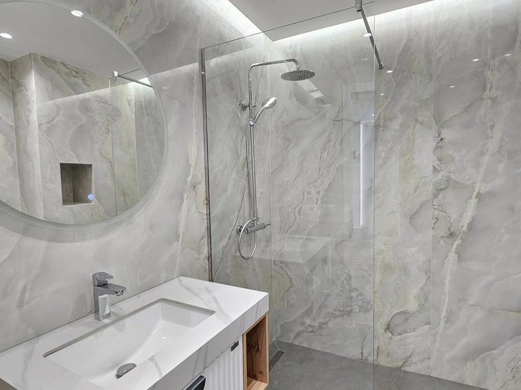 Shitet Apartament 1+1 Premium në Lake View Residence