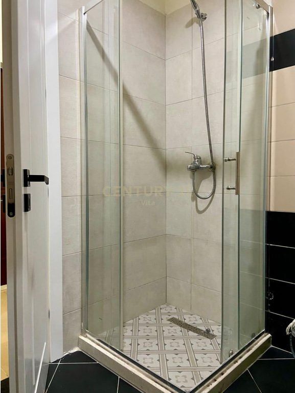APARTAMENT 1+1 PER SHITJE NE DURRES !!!