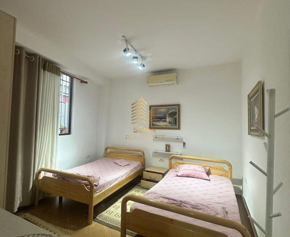 Affitto, Ingresso Privato 1+1, Comune di Parigi, 46.000 Leke