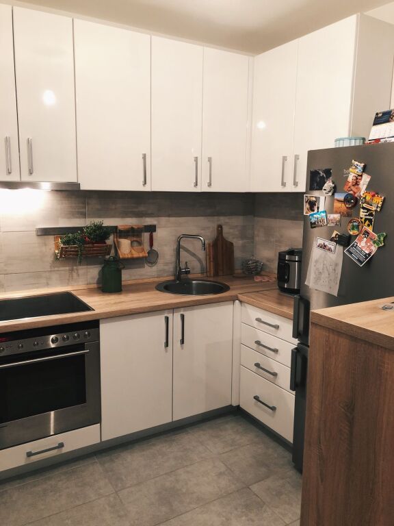 Myslym Shyri, 2+1 apartment for rent.