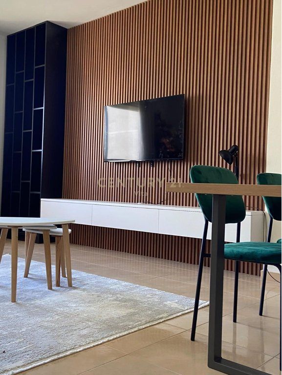 APARTAMENT 1+1 PER SHITJE NE DURRES !!!