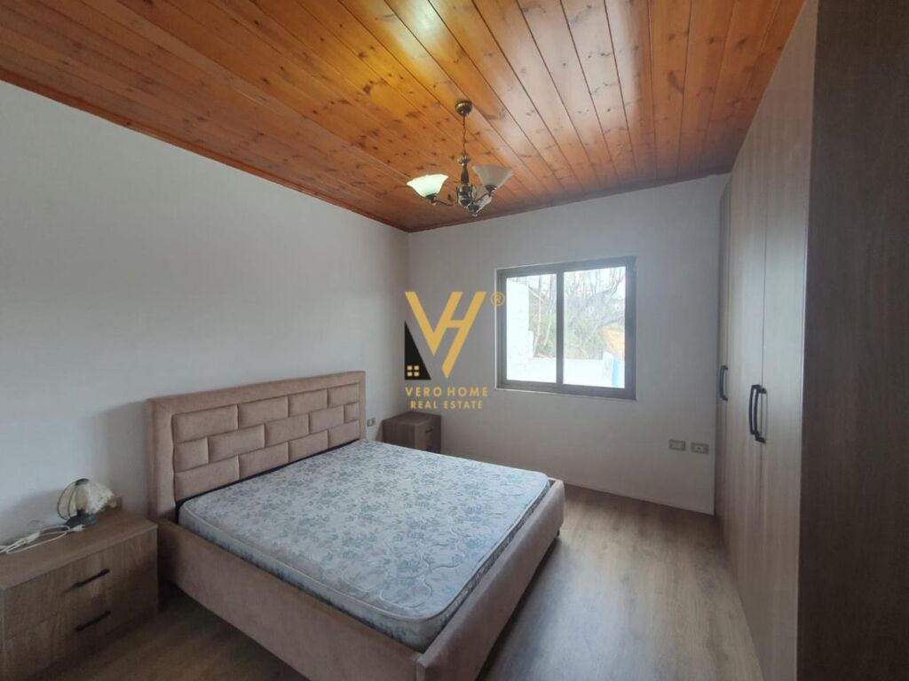 SHITET SHTEPI PRIVATE 2+1+BLK TE KAFJA RREMES 150.000 EURO