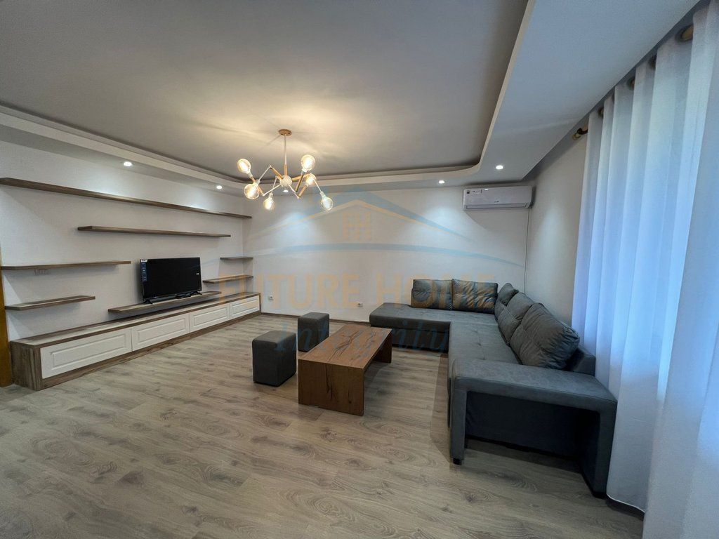 Qera, Apartament 2+1, Shkolla e Baletit, Tiranë.