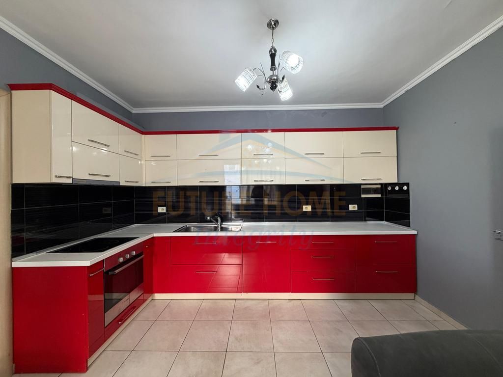 Qera, Apartament 2+1+2, Ali Demi, Tiranë.