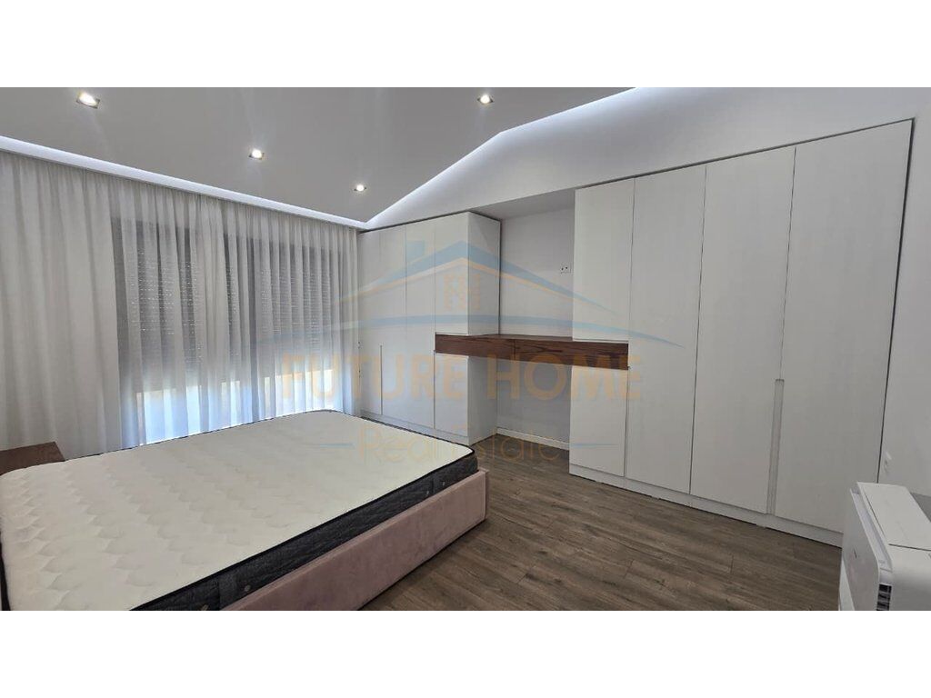 Qera,Apartament 2+1, Rruga Thesarit,Fresku,Tirana.