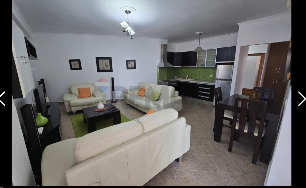 Apartament per qera 2+1 tek Rruga e Barrikadave