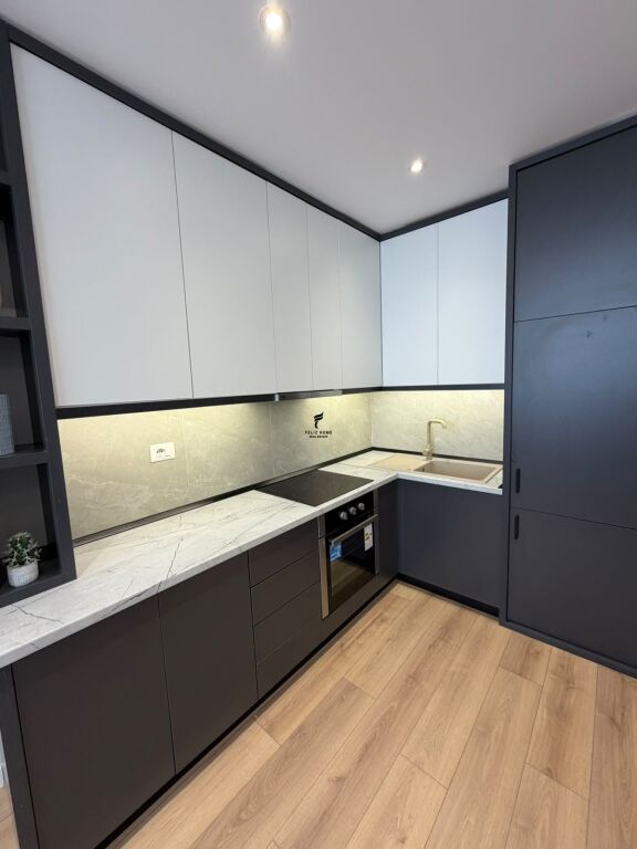 IN VENDITA APPARTAMENTO 1+1 MYSLYM SHYRI 189.500 EURO FH-77350