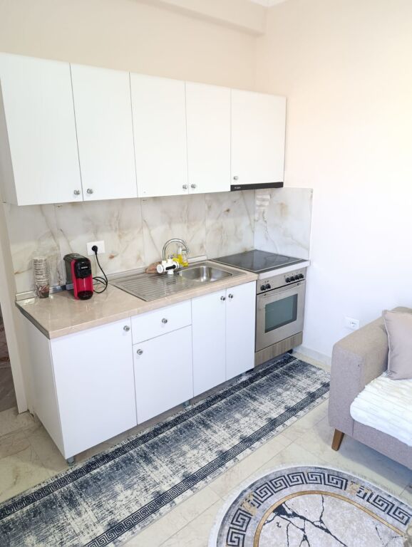 Qera | Apartament 1 + 1 | Spitali Amerikan 2 | 550 €/muaj