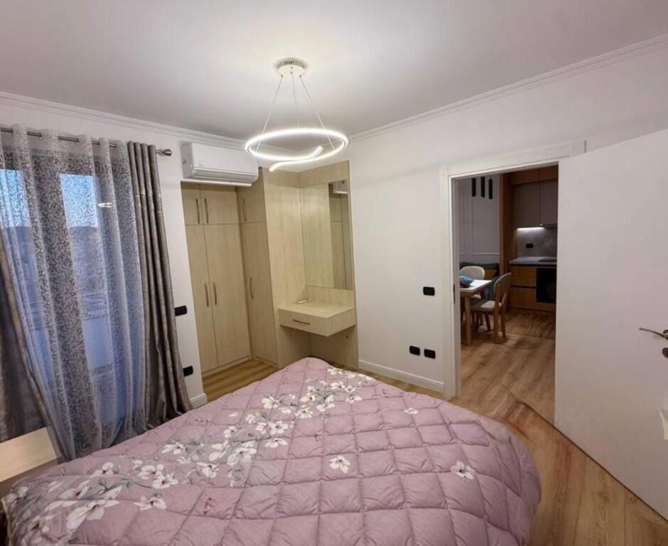 APARTAMENT 1+1 PER QERA NE QENDER