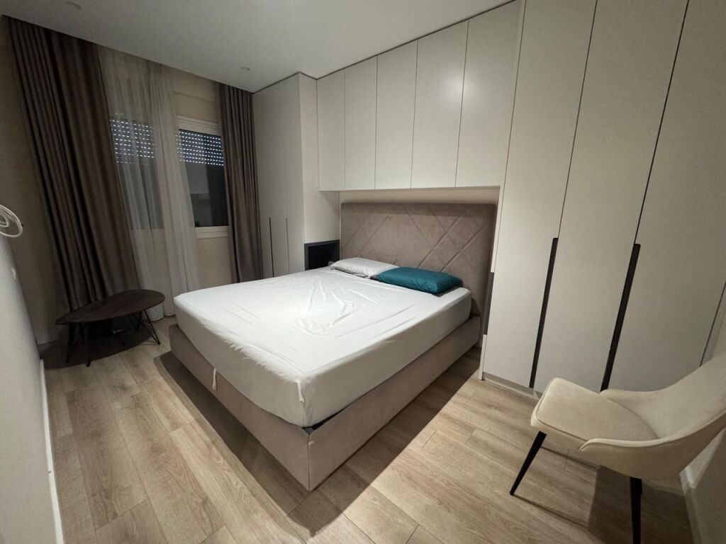 🏡 APPARTAMENTO 2+1 + POSTO AUTO IN VENDITA – LUNGOMARE, VLORË 🌊