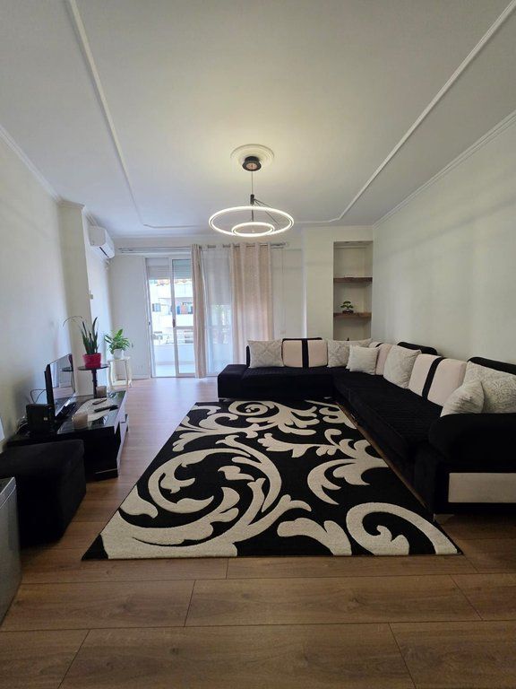 Shitet, Apartament 2+1+Depo, Unaza e Re, Tirane