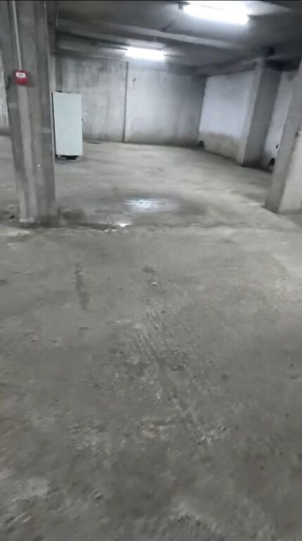 Sale | Magazinë | Kamëz Municipality | 235000 €