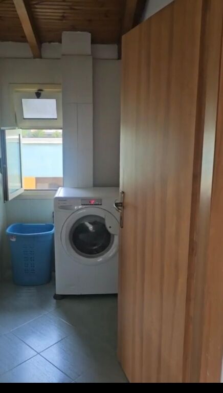 FOR RENT 2+1 ON SIRI KODRA STREET, NEAR HOTEL MERIDIAN, 450 EURO