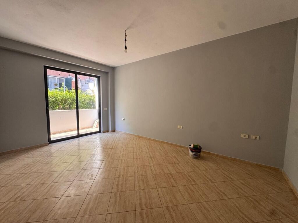 Affitto | Apartament 2 + 1 | Rruga Kodra e Diellit | 450 €/mese