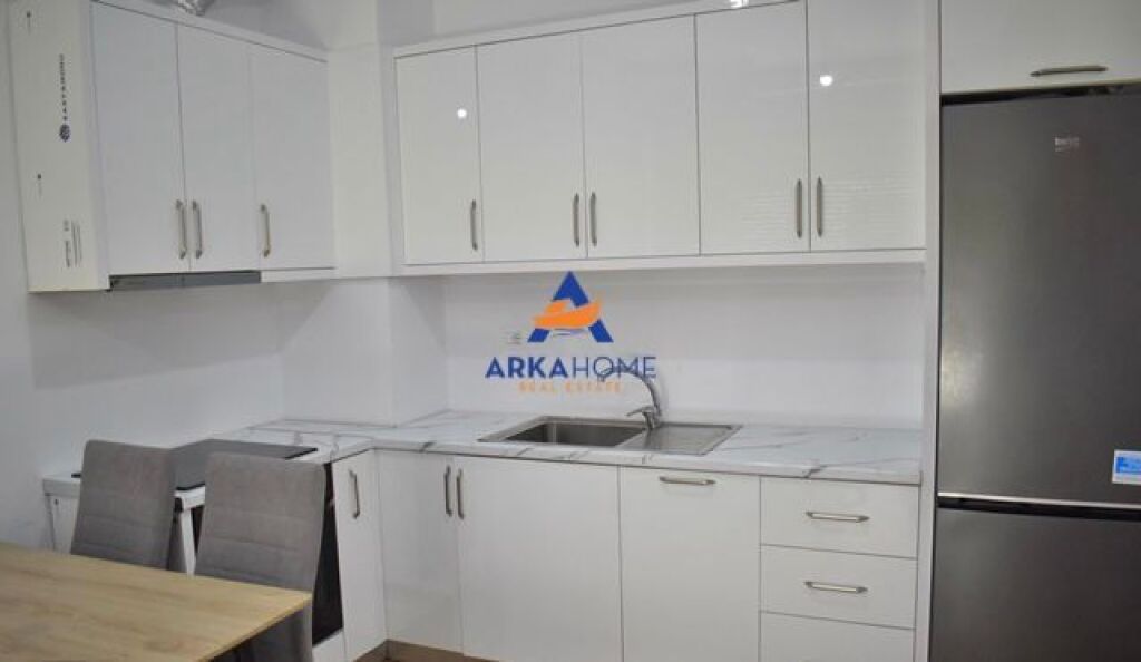 AFFITTASI APPARTAMENTO 1+1 1+1 "IN VIA ALI DEMI, COMPLESSO KAIMI" 45.000 LEKE