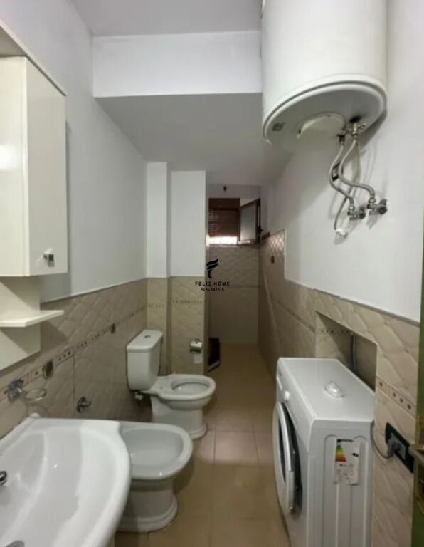 APARTAMENT ME QERA 1+1 VASIL SHANTO 45.000 LEKE FH-77547