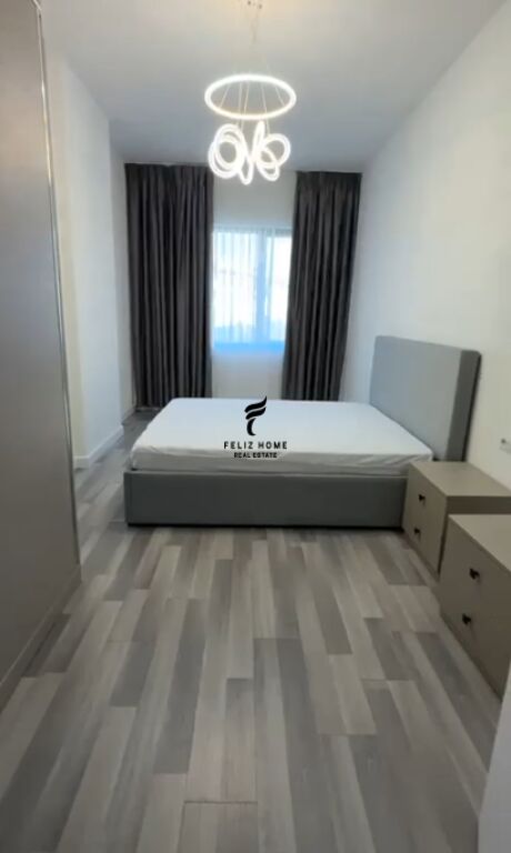 APARTAMENT ME QERA 1+1 VASIL SHANTO 70.000 LEKE FH-77439