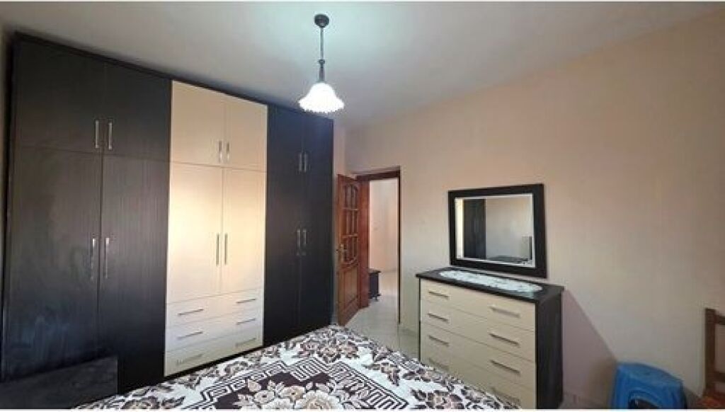 Apartament ne shitje prane Bulevardit