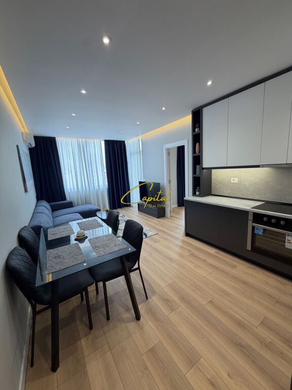 VENDESI APPARTAMENTO 1+1 MYSLYM SHYRI 189.000 EURO