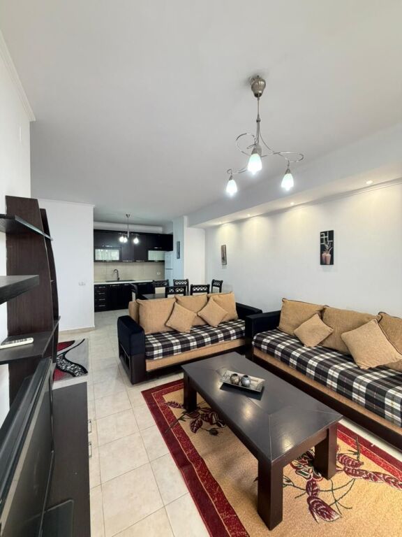 Affitto | Apartament 2 + 1 | Astir | 450 €/mese