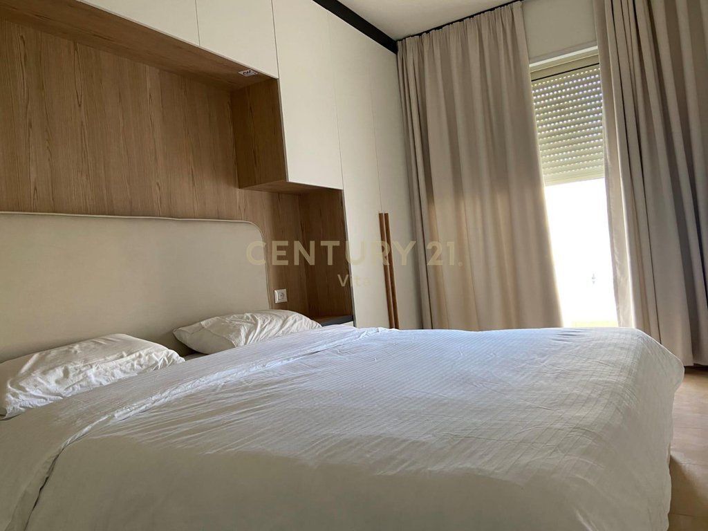 APARTAMENT 1+1 PER SHITJE NE DURRES !!!